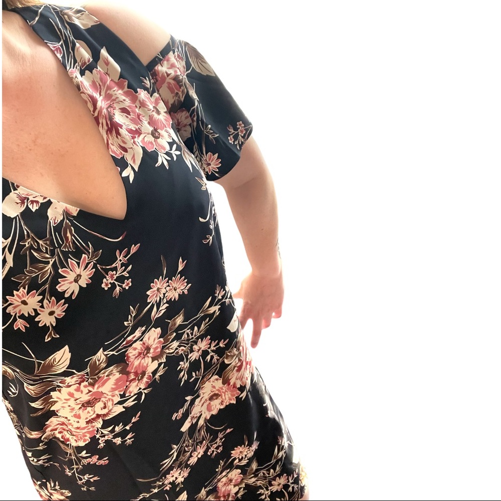 Navy & Floral Cold Shoulder A-Line Dress by Sugarlips Size M
